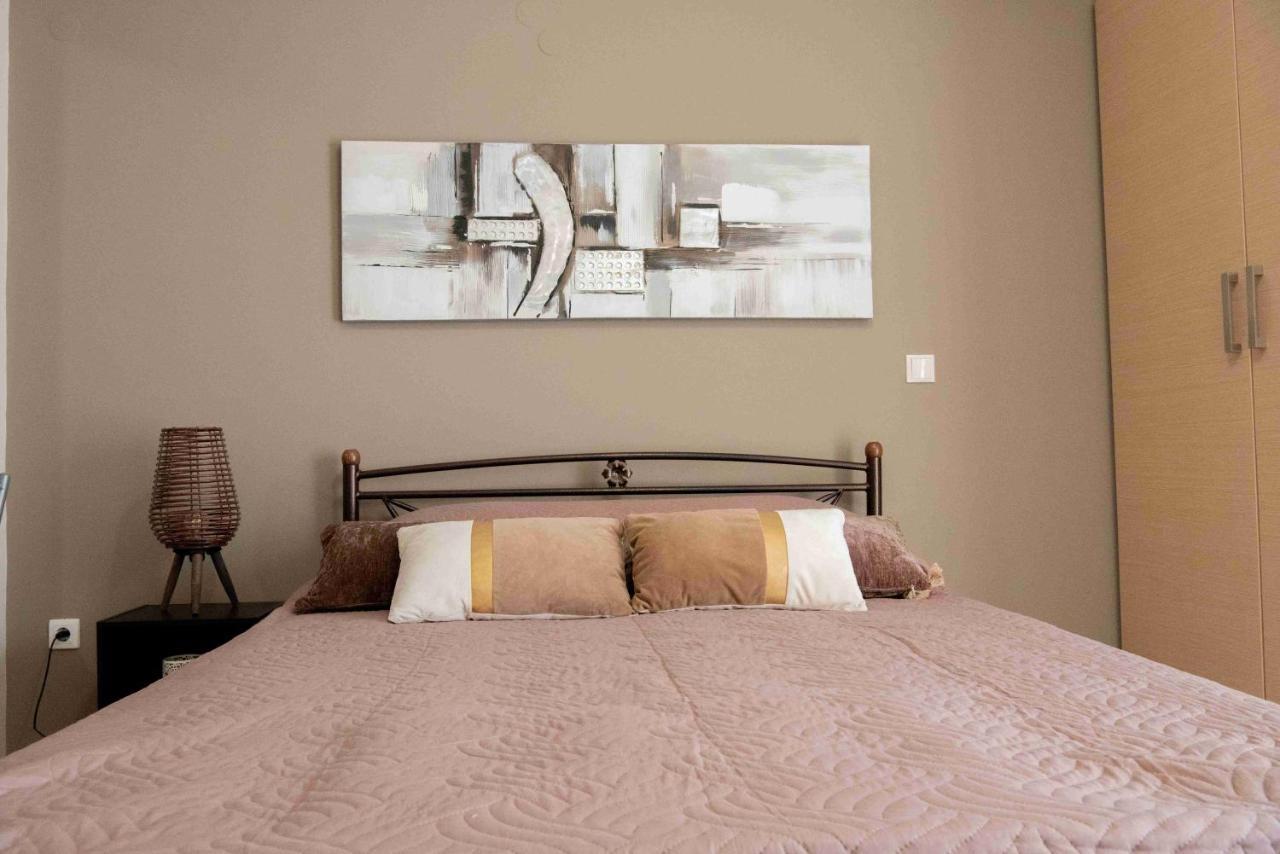 Laconian Collection "Nefeli" Boutique Apartment Sparta Ngoại thất bức ảnh